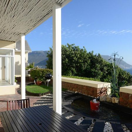 A Whale Of A Time Apartamento Fish Hoek Exterior foto